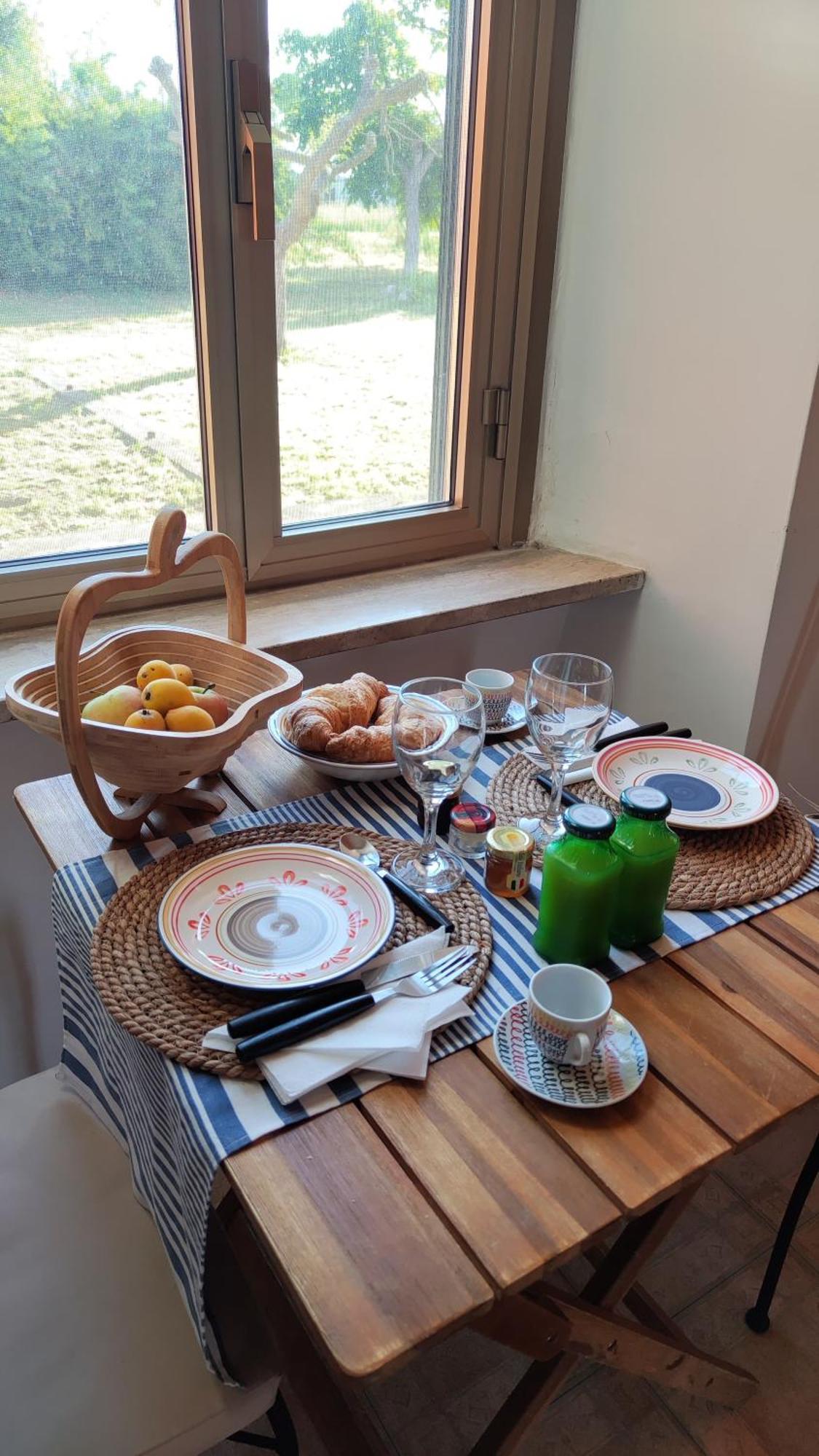 Eco House San Michele Hostel Borgo San Michele  Bagian luar foto